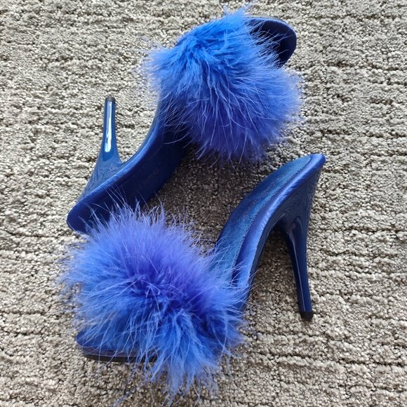 Peep toe heels - Picture 1 of 6